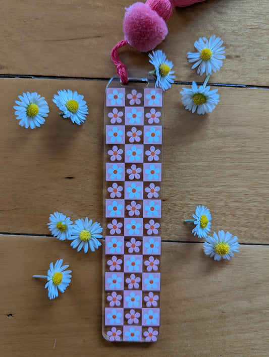 Bookmark - Daisy Daydream Checkerboard Bookmark - checkerboard and daisies