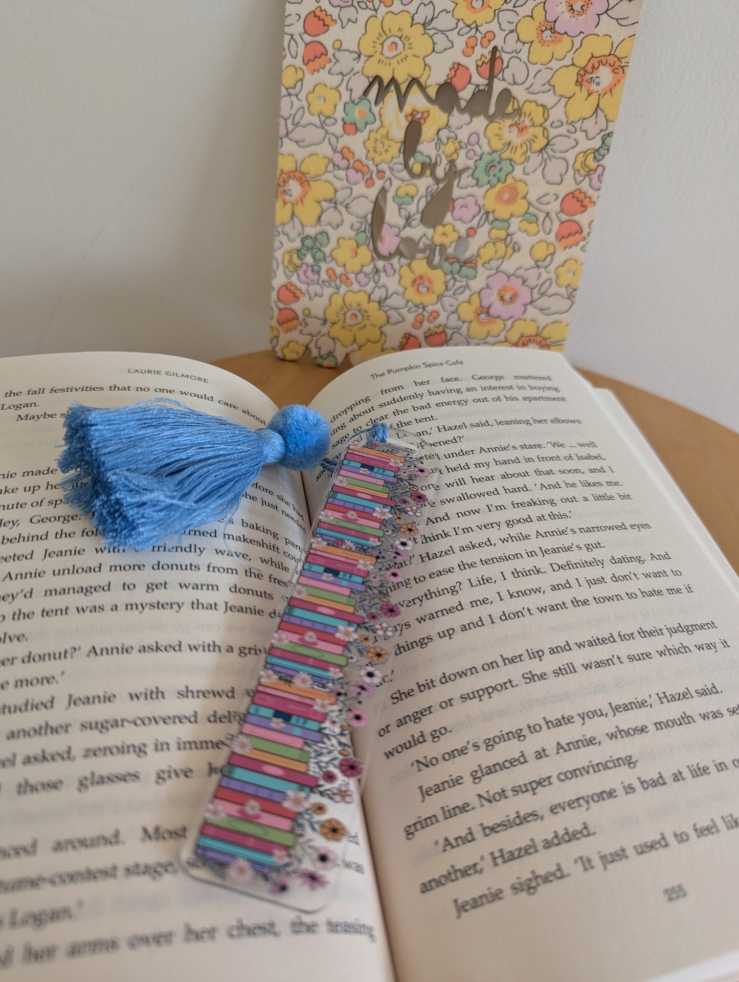 Bookmark - Buy me books not flowers - books and flowers bookmark